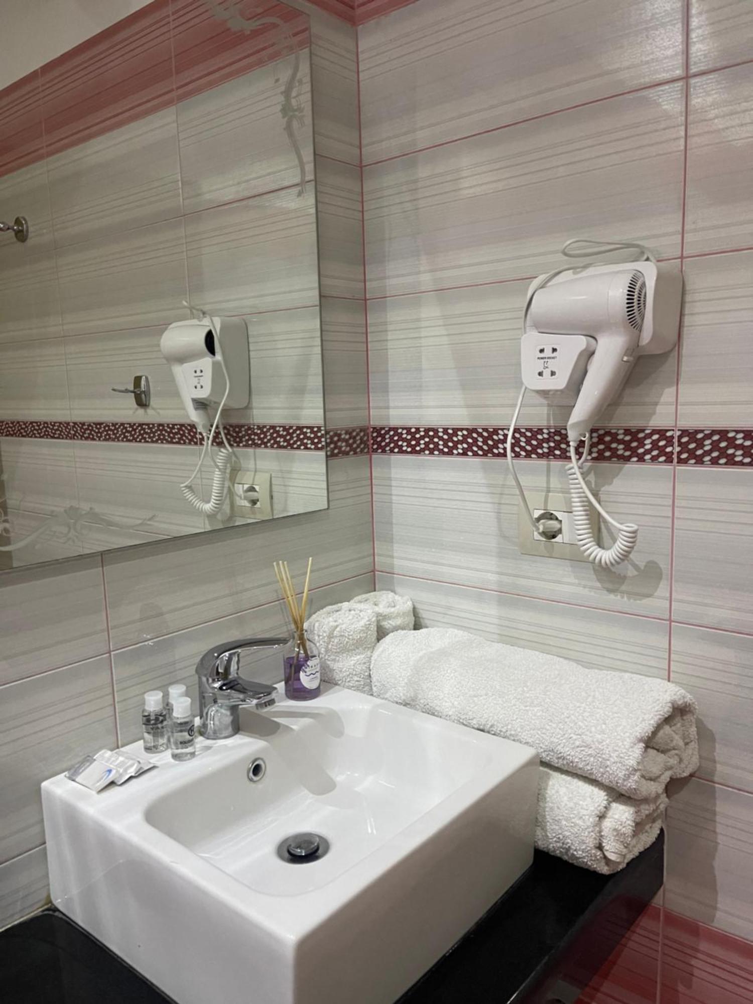 Hotel Selfo Dervician Ngoại thất bức ảnh